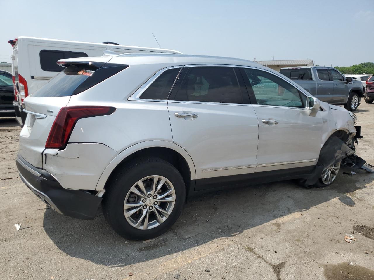 2020 Cadillac Xt5 VIN 1GYKNCRS9LZ147413 photo 3