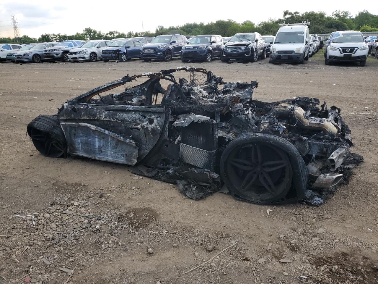 2018 Mclaren All other VIN SBM13FAA4JW005181 photo 2