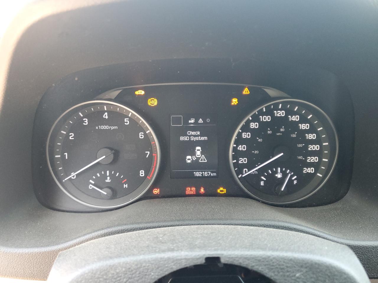 2017 HYUNDAI Elantra VIN KMHD84LF3HU168913 photo 9