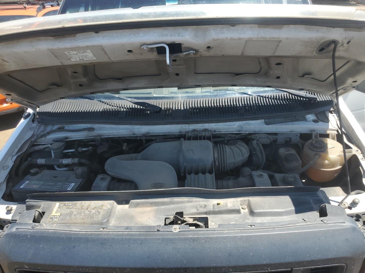 2010 Ford All models VIN 1FBNE3BL6ADA74375 photo 12