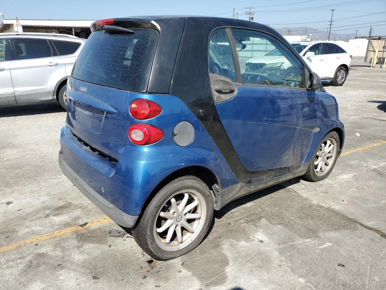 2009 Smart Fortwo VIN WMEEJ31X59K218647 photo 3