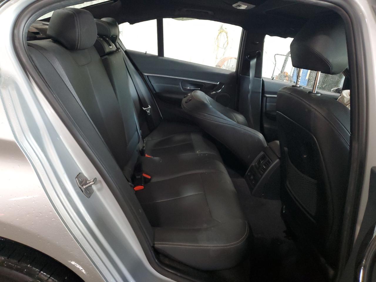 2016 BMW 3 series VIN WBA8E3C55GK501183 photo 10