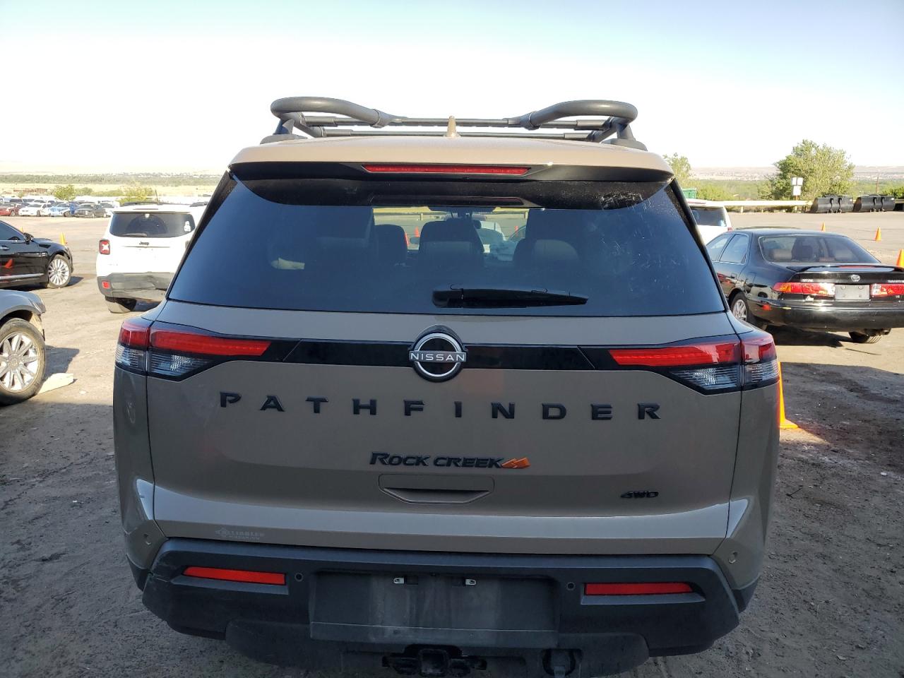 2024 Nissan Pathfinder VIN 5N1DR3BD8RC307402 photo 6