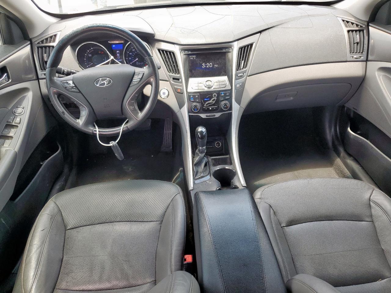2012 Hyun Sonata VIN KMHEC4A41CA045531 photo 8