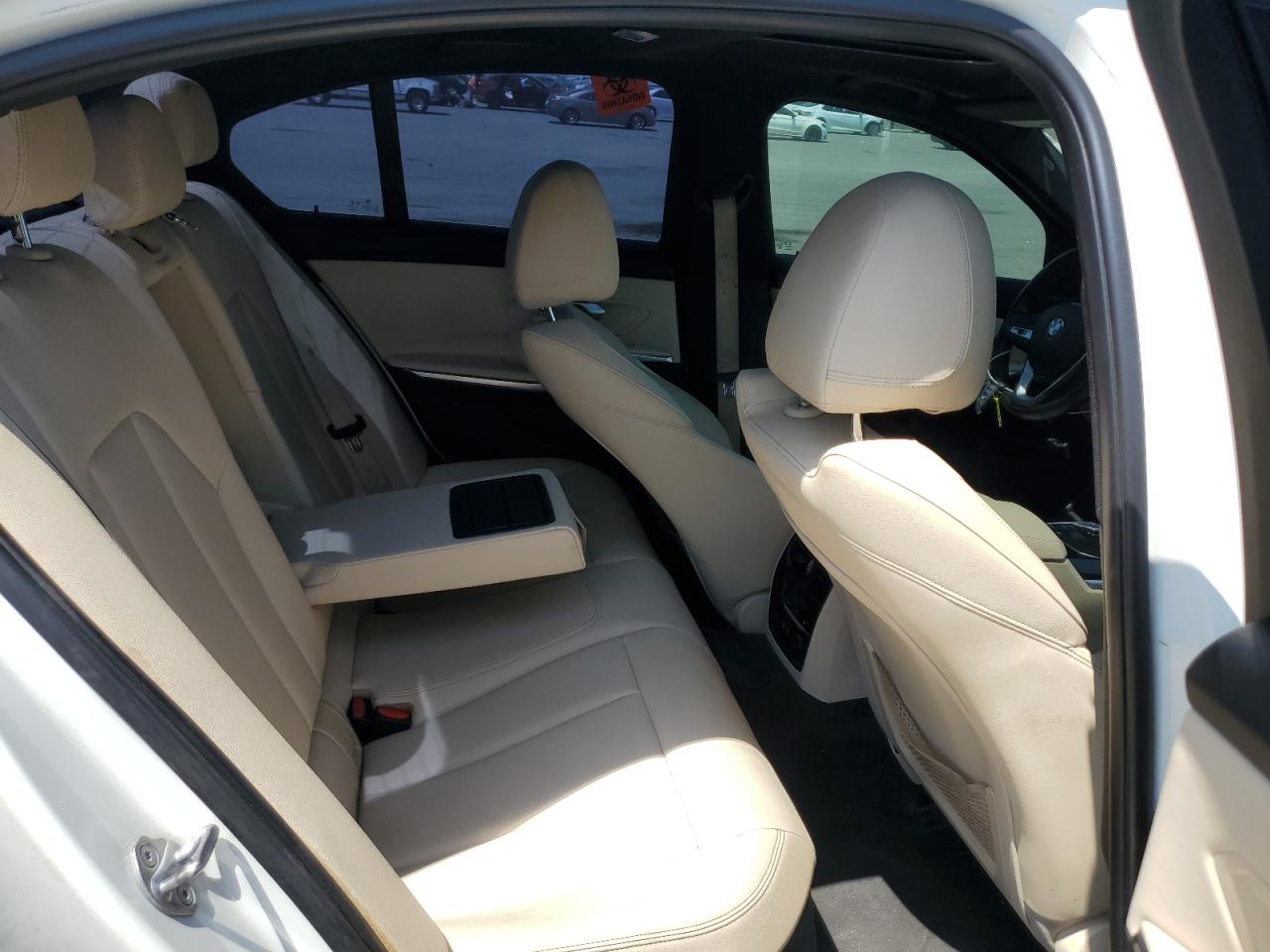 2019 BMW 3 series VIN WBA5R1C56KAK10251 photo 10