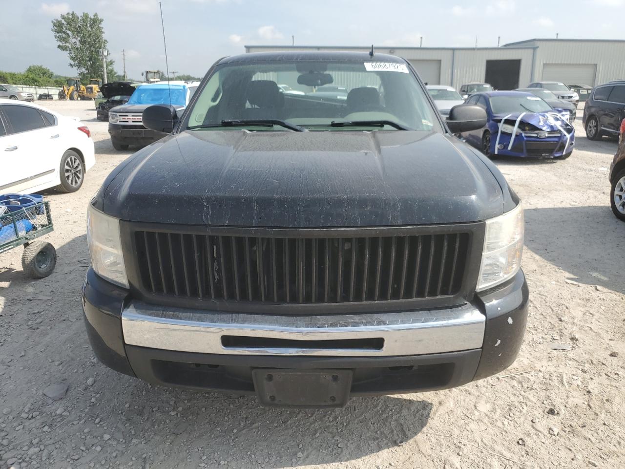 2009 Chevrolet All models VIN 1GCEC19079Z197750 photo 5
