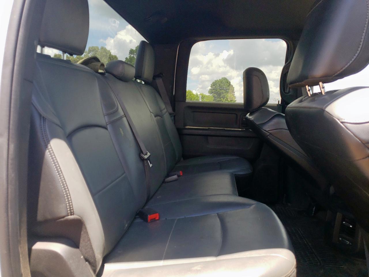 2022 Ram 2500 VIN 3C6UR4HJ5NG246550 photo 10