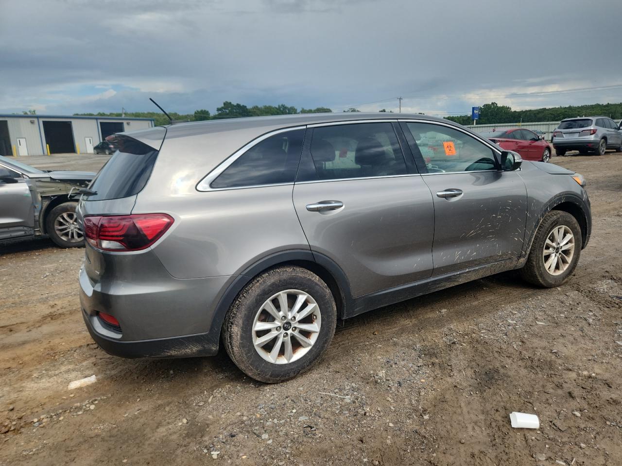 2019 Kia Sorento VIN 5XYPG4A34KG509709 photo 3