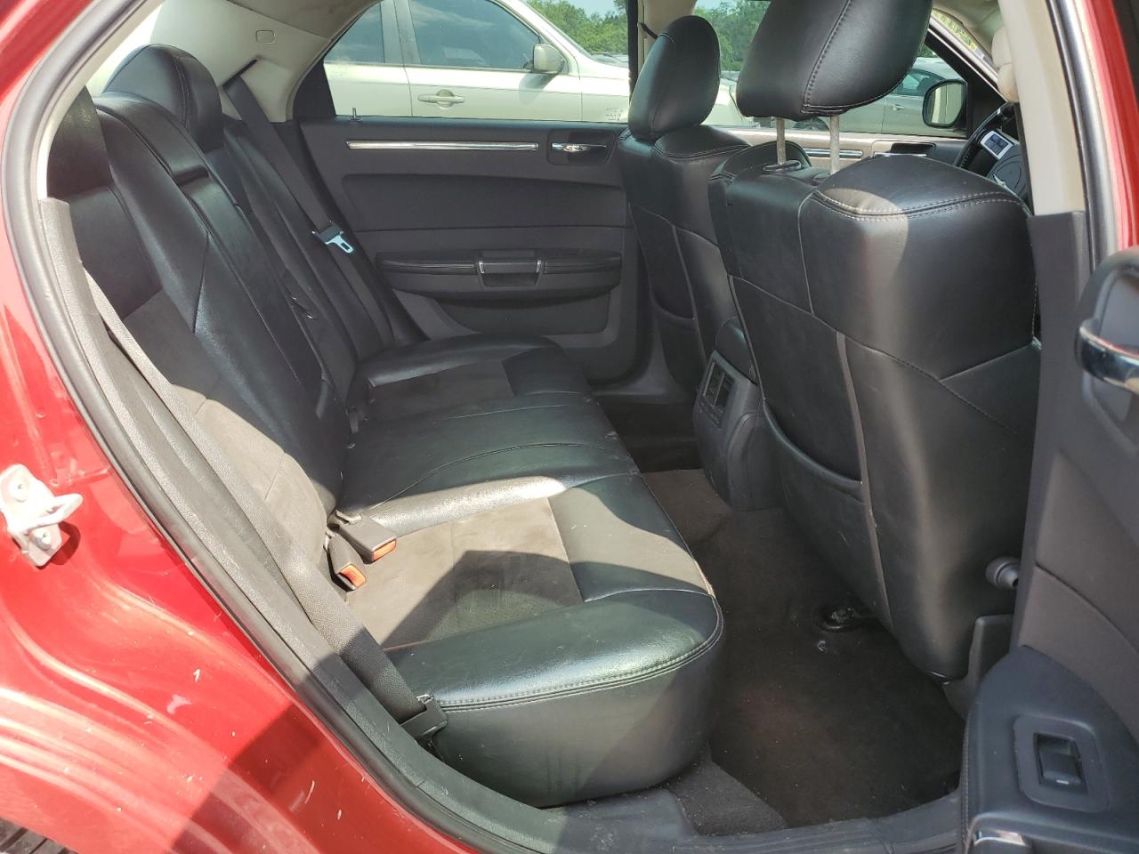 2008 Chrysler 300 VIN 2C3LA63H48H283061 photo 10