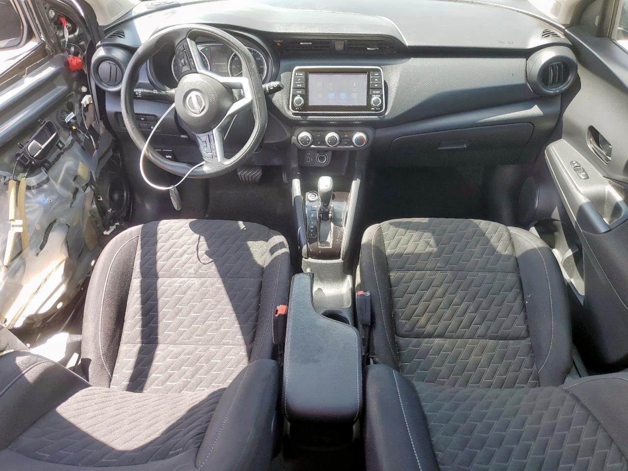 2022 Nissan Kicks VIN 3N1CP5BV5NL499454 photo 8