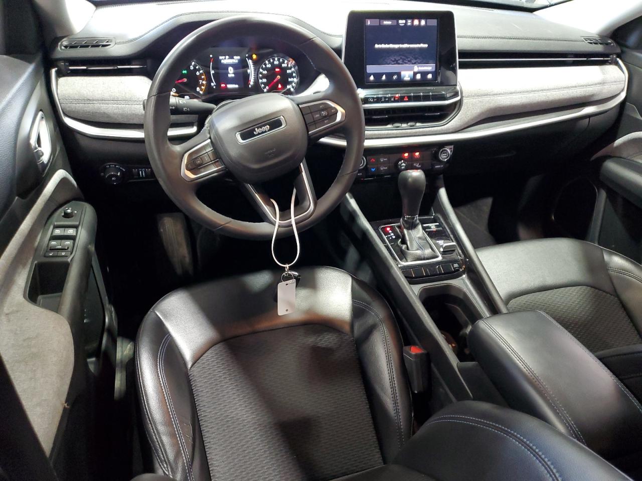 2022 JEEP Compass la VIN 3C4NJDBB5NT105376 photo 8