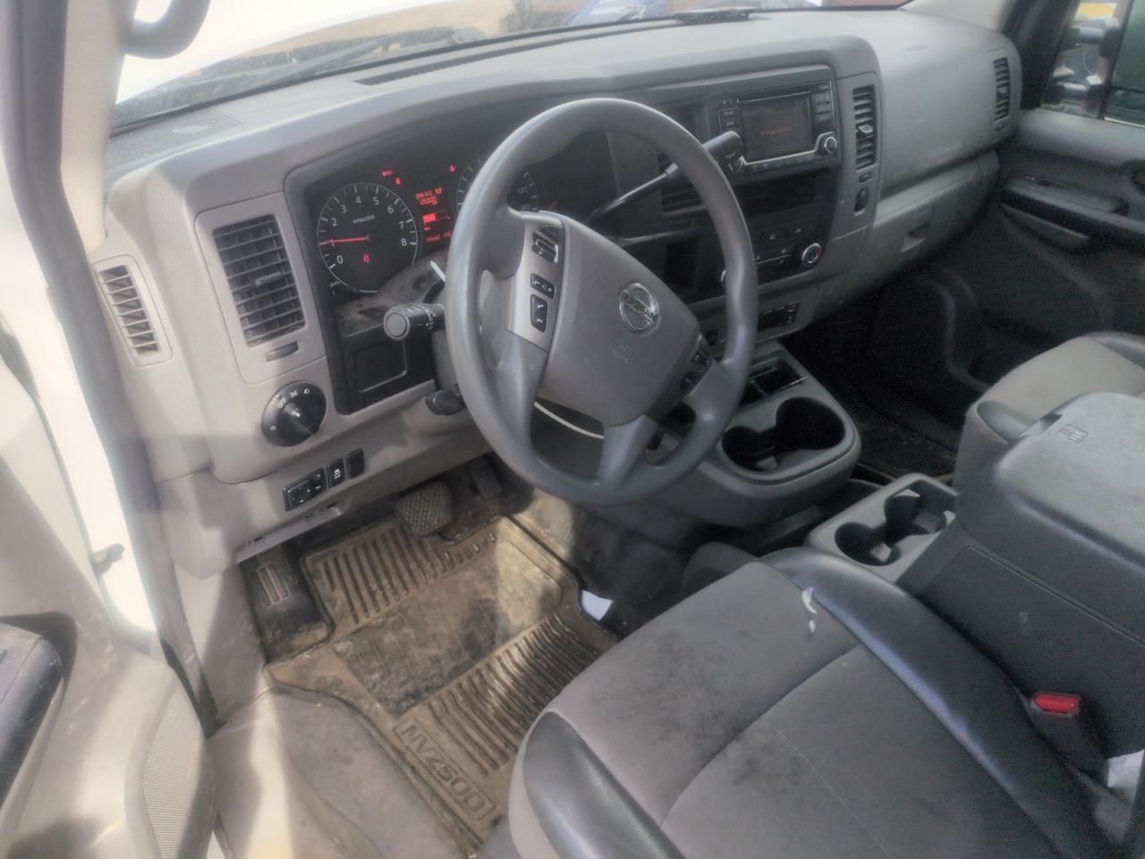2018 Niss Nv VIN 1N6AF0KY6JN814970 photo 8