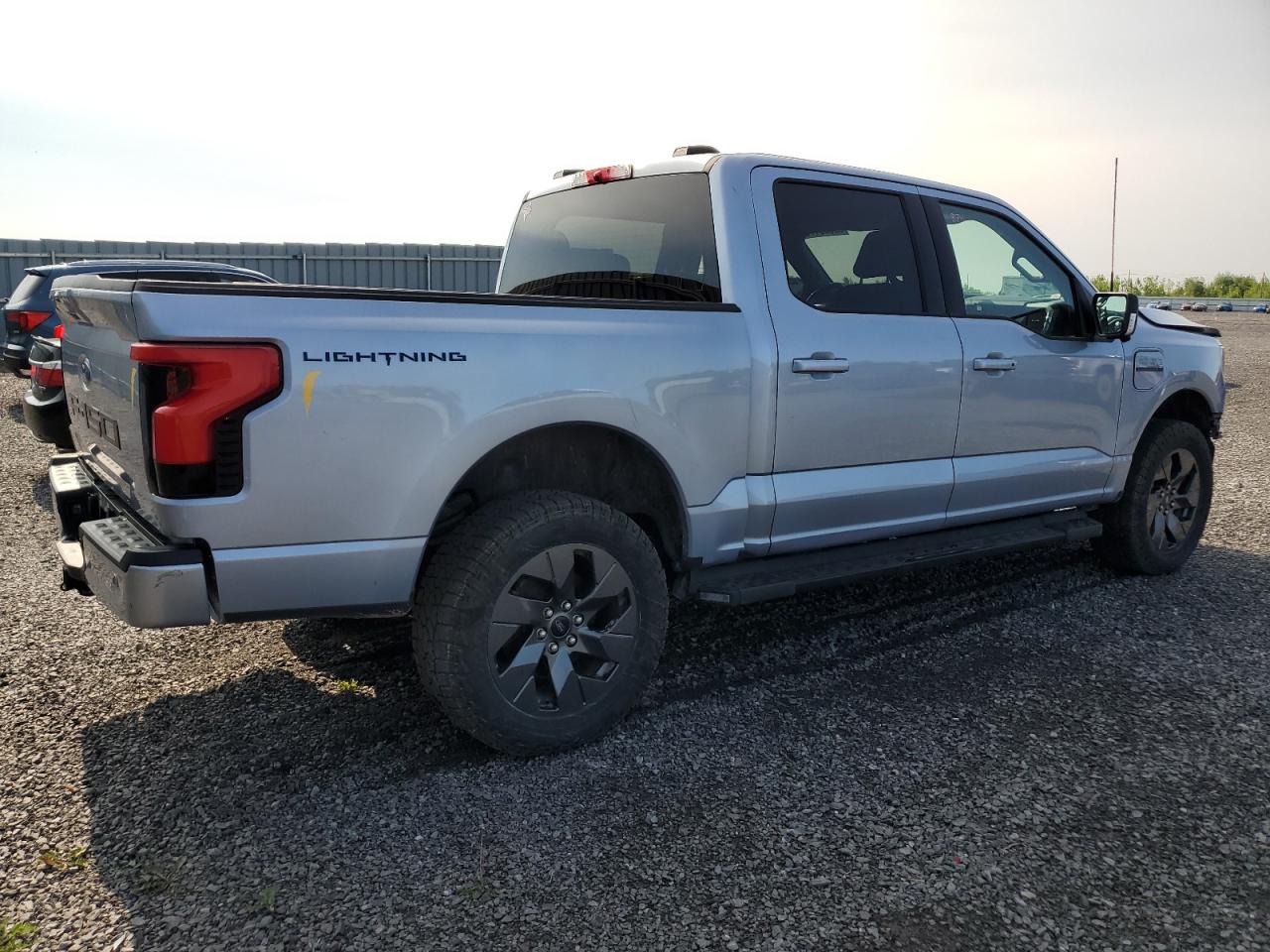 2022 FORD F150 light VIN 1FTVW1EL1NWG10121 photo 3
