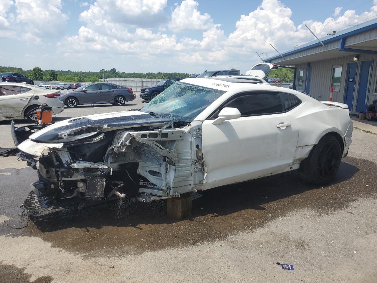 2019 Chevrolet Camaro VIN 1G1FH1R7XK0131196 photo 1
