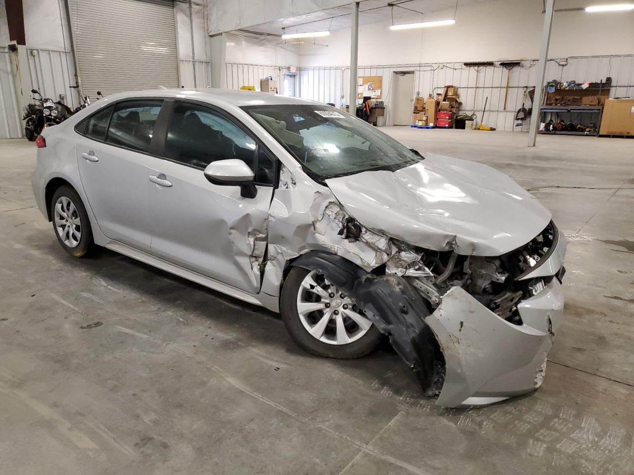2020 Toyota Corolla le VIN 5YFEPRAE8LP019261 photo 4