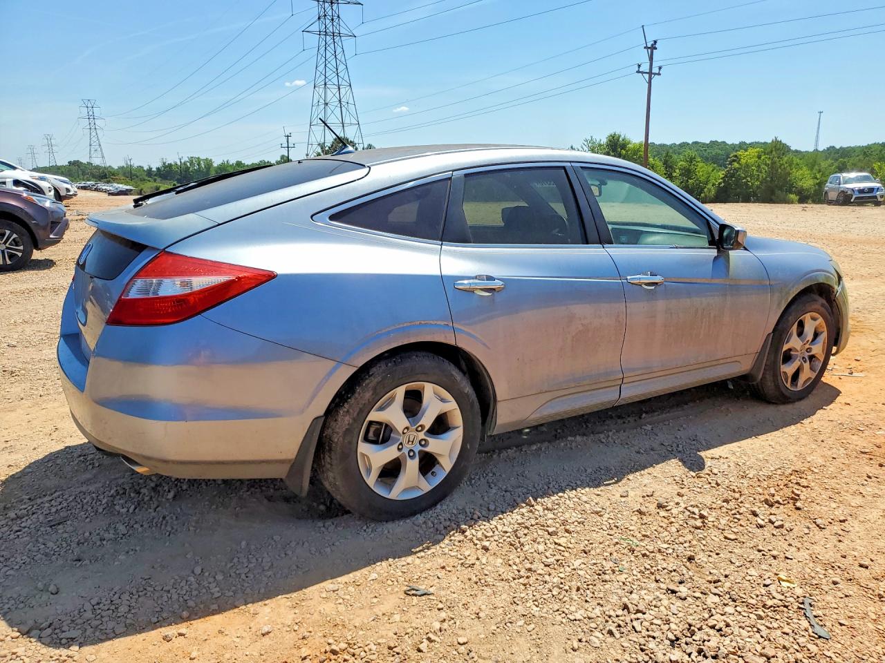 2010 Honda Accord VIN 5J6TF1H53AL008413 photo 3