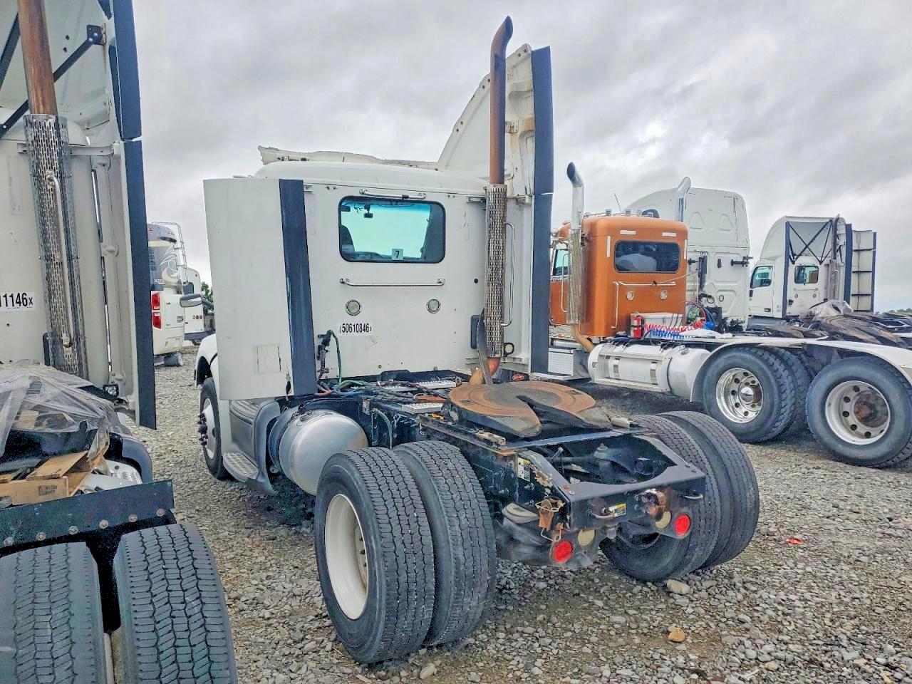 2017 PETERBILT All other VIN 1XPBA48X1HD428449 photo 3