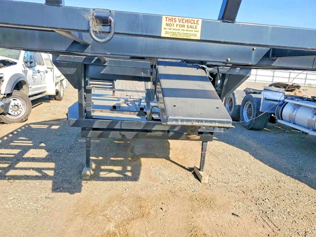 2009 EQUIPMENT Trailer VIN 4YDF2932192501807 photo 7