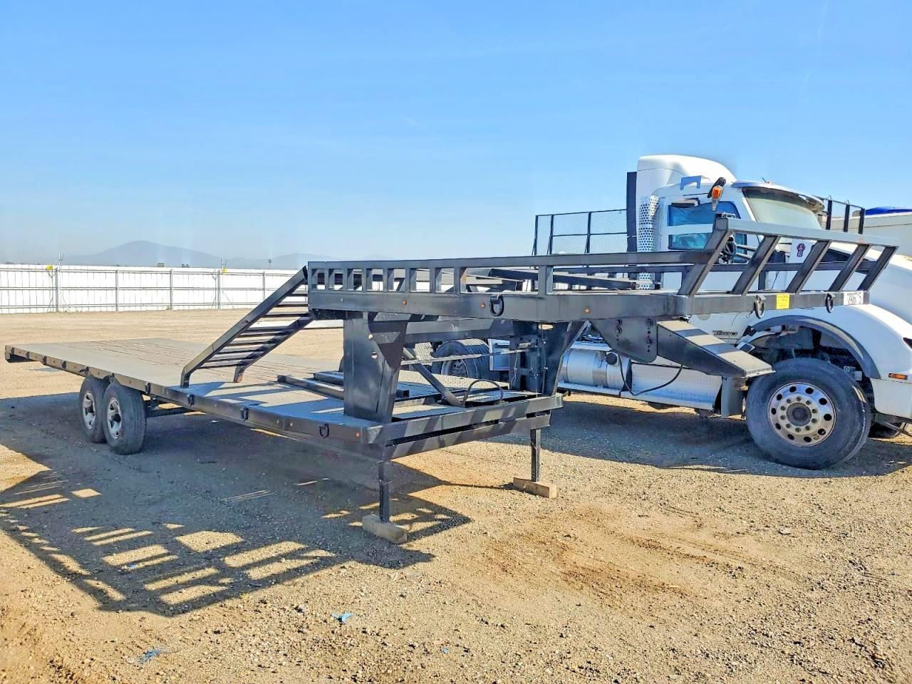 2009 EQUIPMENT Trailer VIN 4YDF2932192501807 photo 1