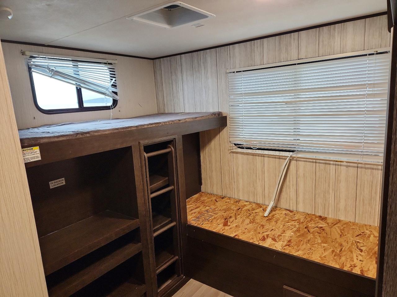 2021 HEARTLAND Pioneer VIN 5SFPB3729ME440368 photo 5