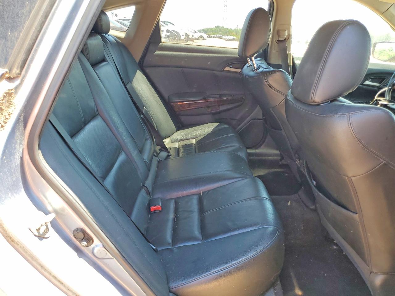 2010 Honda Accord VIN 5J6TF1H53AL008413 photo 10