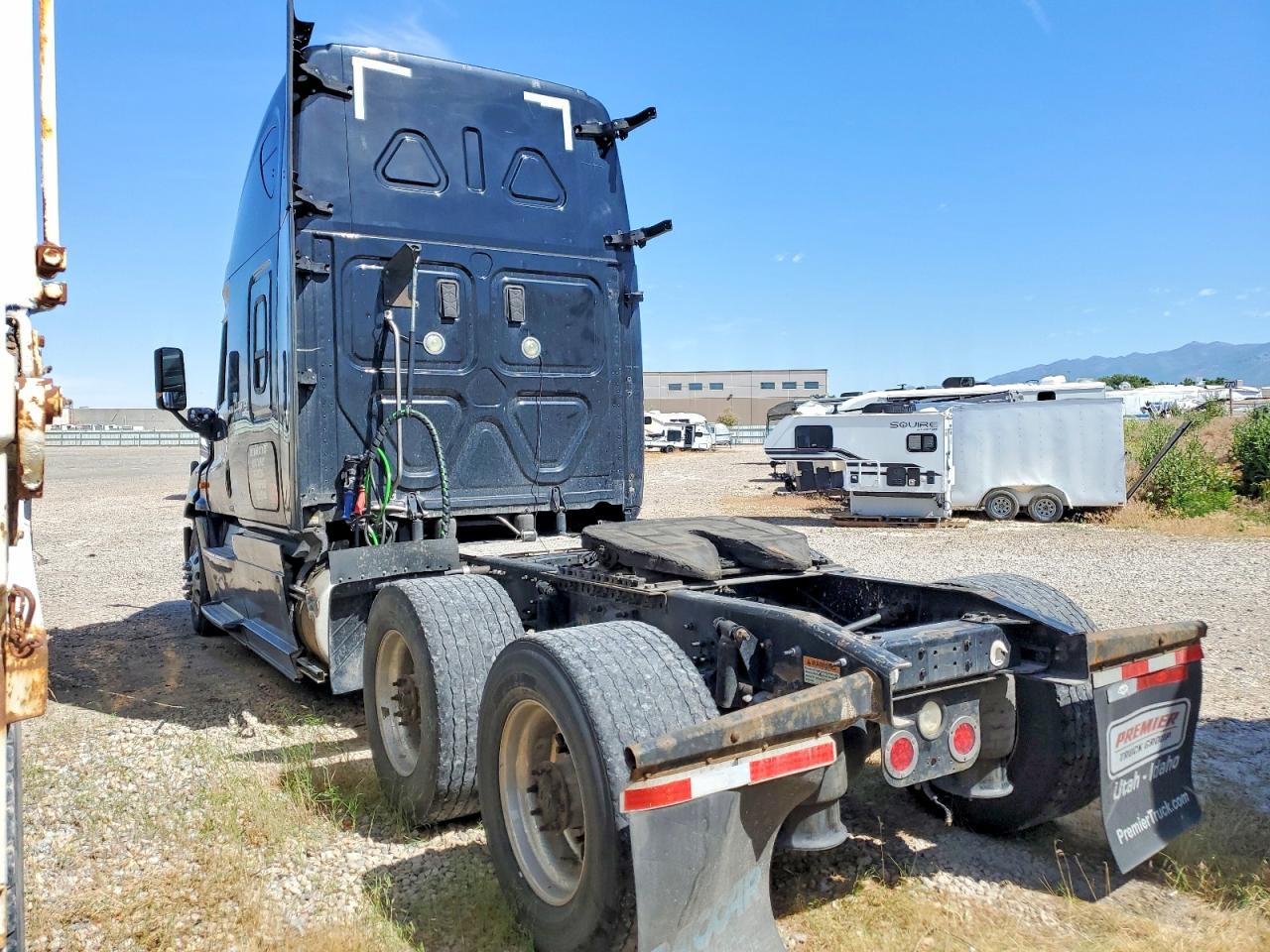 2017 FREIGHTLINER All other VIN 3AKJGLDR6HSHP0952 photo 3