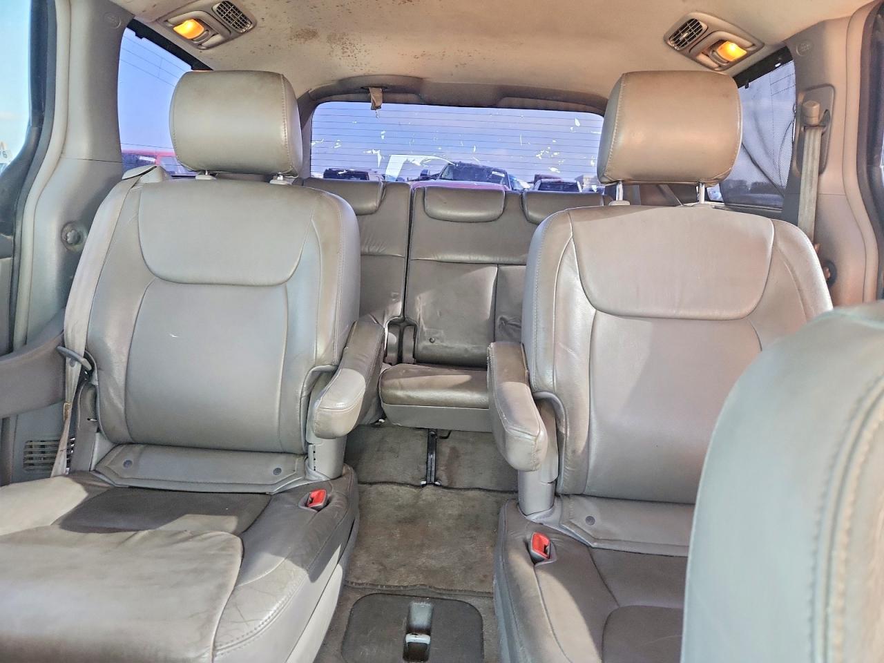 2008 TOYOTA Sienna VIN 5TDZK22C98S212389 photo 10