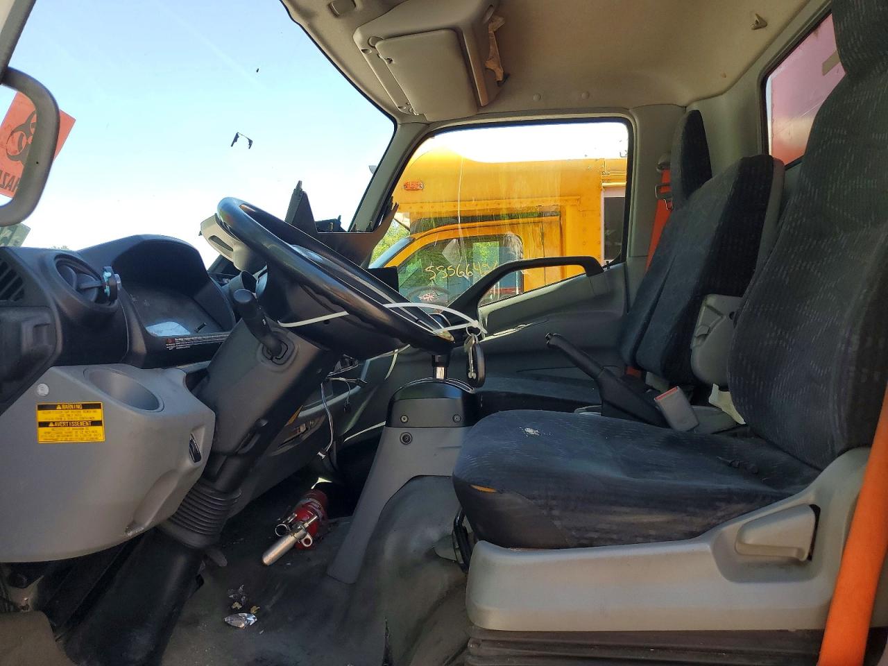 2017 HINO All other VIN JHHSDM2H5HK005814 photo 7