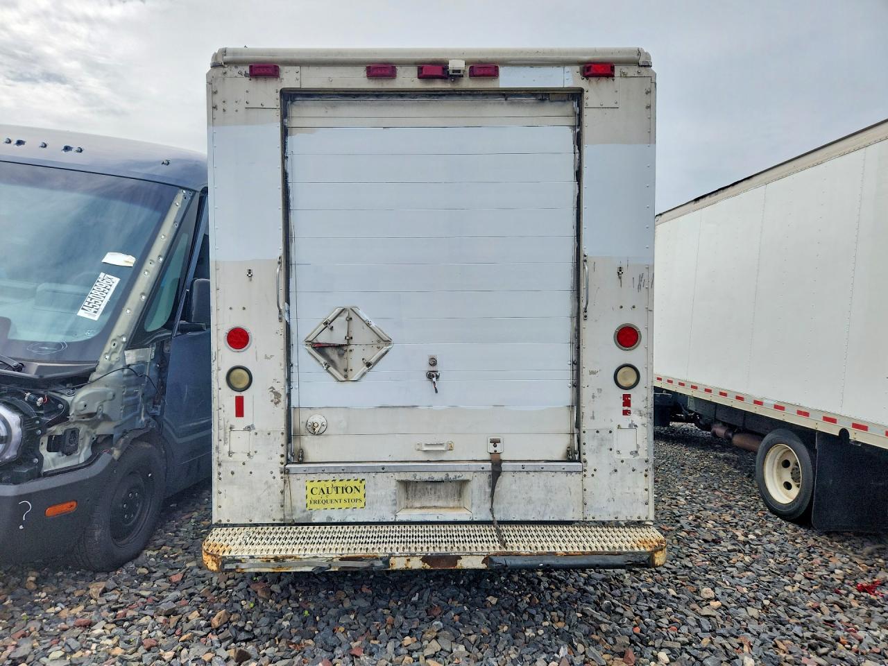 2000 FREIGHTLINER All other VIN 4UZA4FF41YCF81362 photo 6
