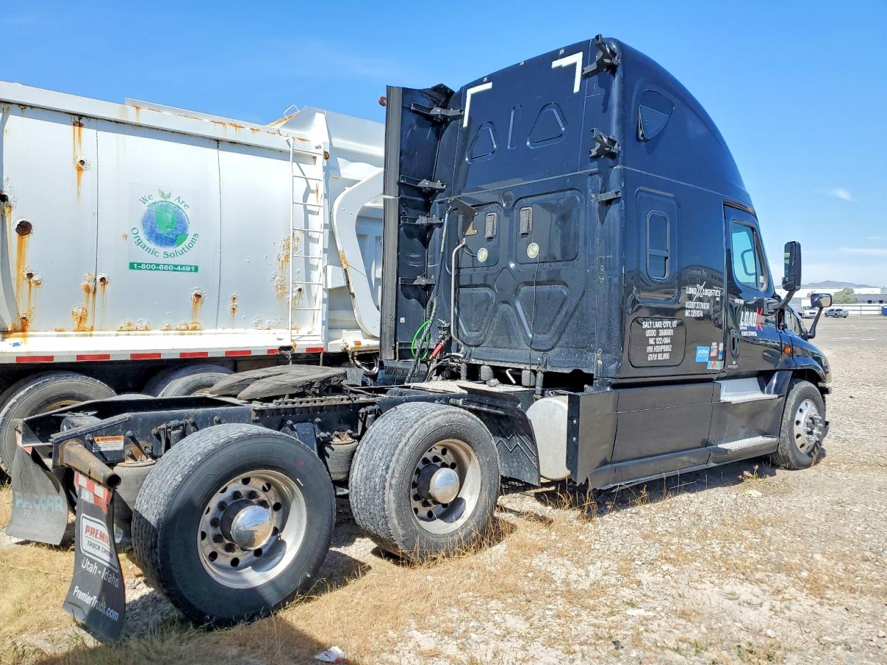 2017 FREIGHTLINER All other VIN 3AKJGLDR6HSHP0952 photo 4