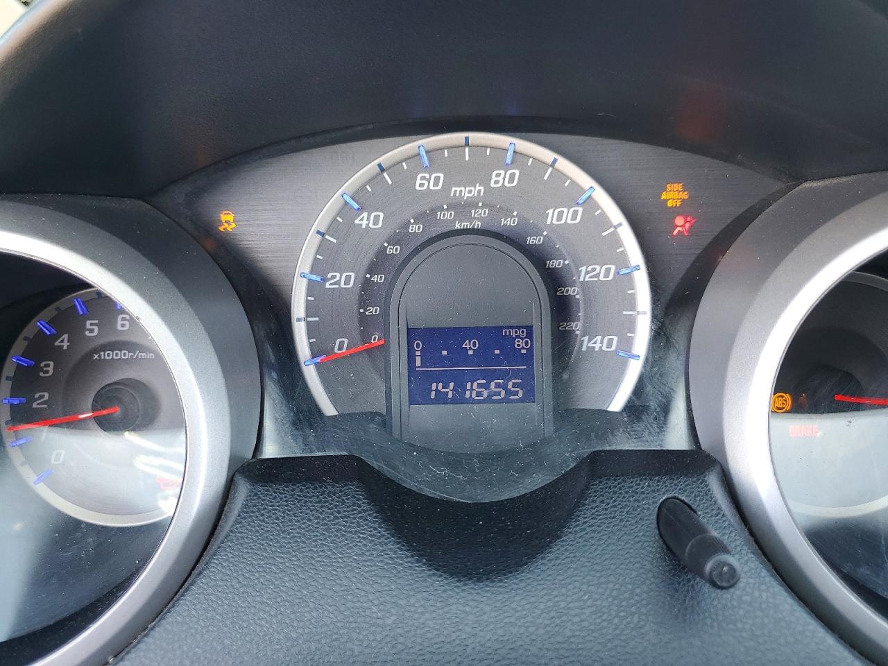 2013 Honda Fit VIN JHMGE8H32DC025580 photo 9