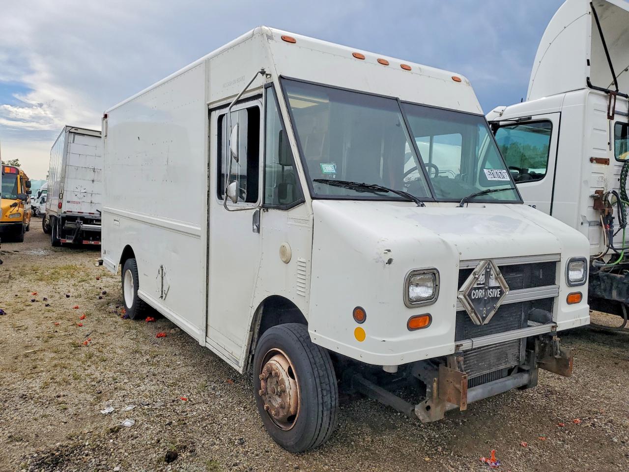 2001 FREIGHTLINER All other VIN 4UZAANBW91CH52665 photo 4