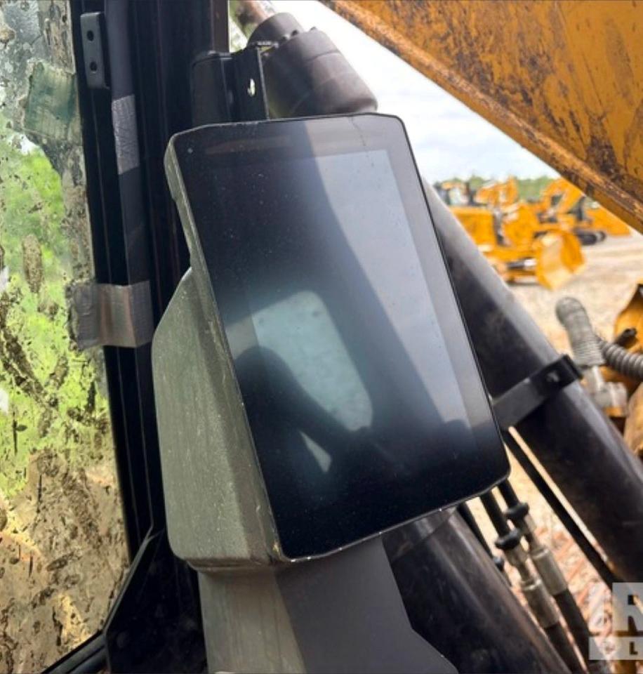 2023 Caterpillar All models VIN CAT00313PNFZ30297 photo 8