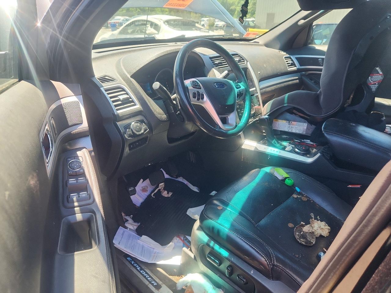 2015 Ford Explorer VIN 1FM5K8GT0FGC10933 photo 8