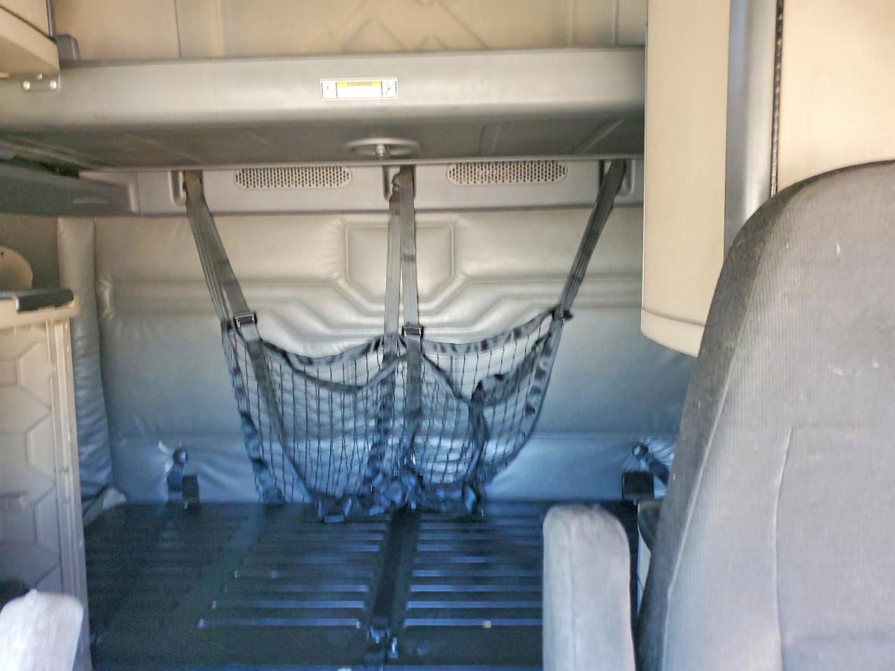 2017 FREIGHTLINER All other VIN 3AKJGLDR6HSHP0952 photo 6