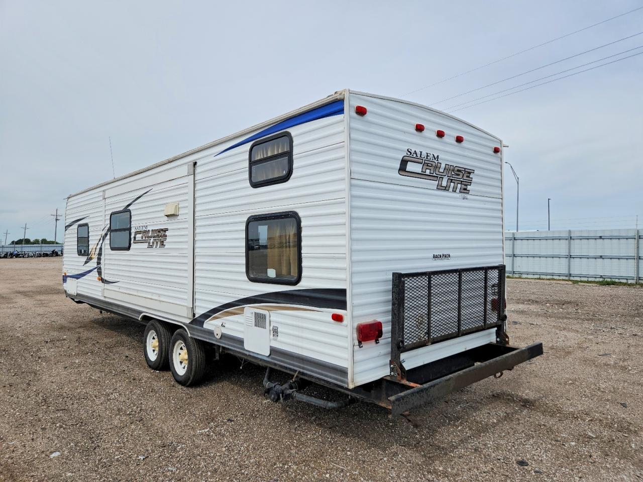 2012 FOREST Salem crui VIN 4X4TSMD25CR400060 photo 3