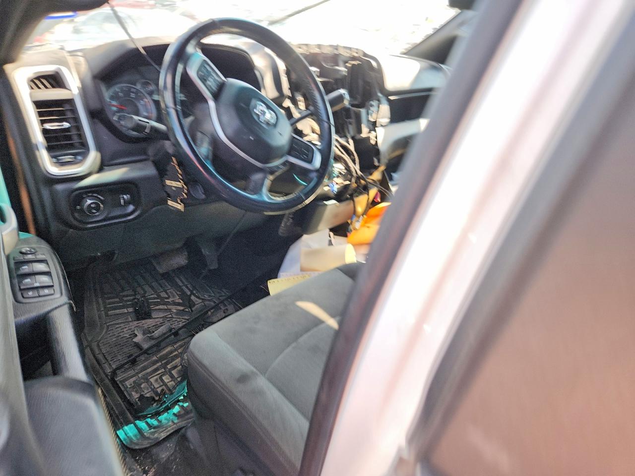 2021 RAM 2500 VIN 3C6UR5DLXMG529683 photo 8
