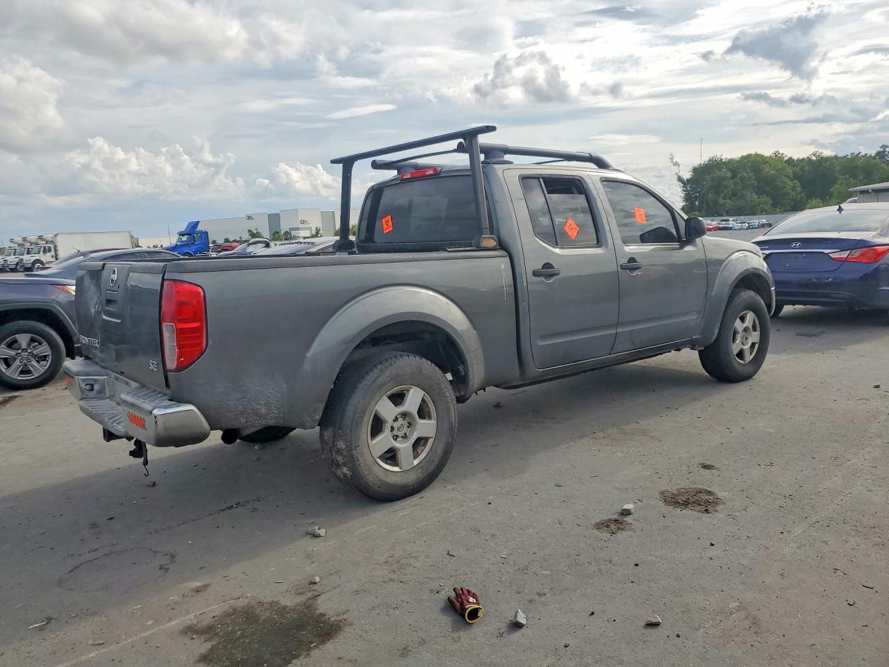 2007 Nissan Frontier VIN 1N6AD09U87C430556 photo 3