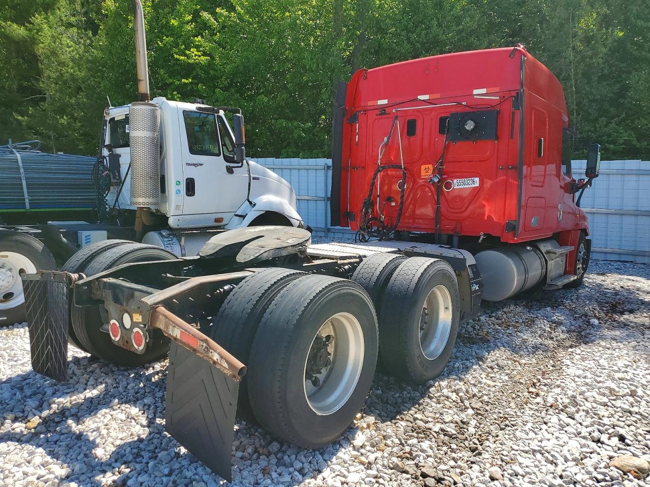 2016 FREIGHTLINER All other VIN 3AKGGLBG8GSHE6397 photo 4