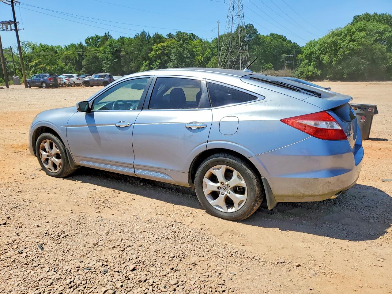 2010 Honda Accord VIN 5J6TF1H53AL008413 photo 2