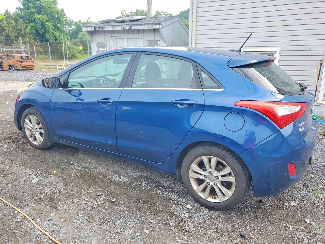 2014 Hyundai Elantra VIN KMHD35LH1EU172010 photo 2
