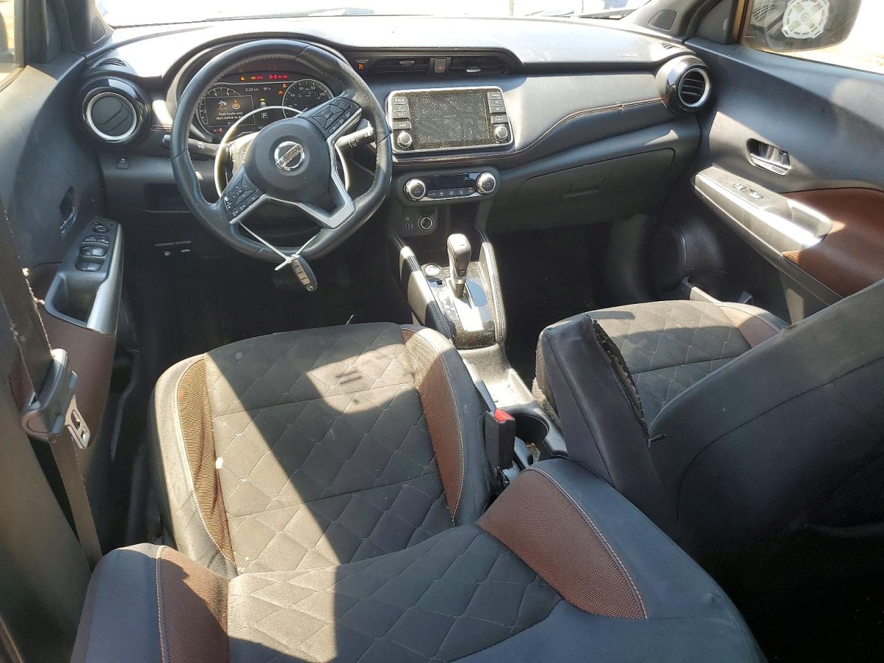 2018 Nissan Kicks VIN 3N1CP5CU6JL509134 photo 8