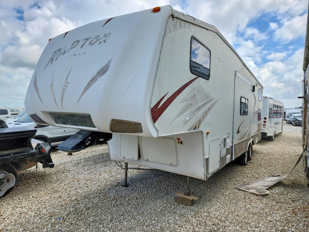 2008 KEYSTONE Raptor rp3 VIN 4YDF299288R800966 photo 2