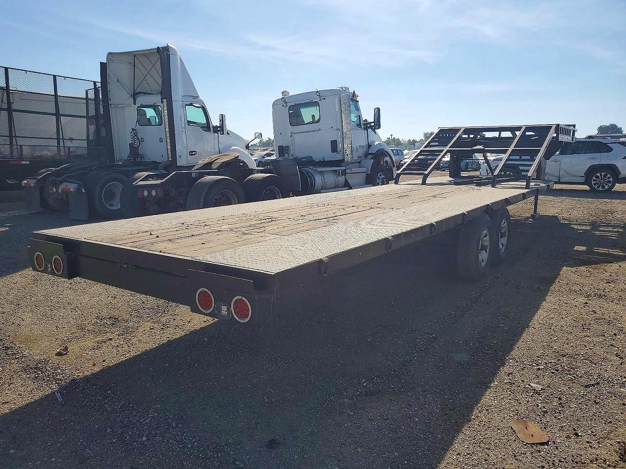 2009 EQUIPMENT Trailer VIN 4YDF2932192501807 photo 4
