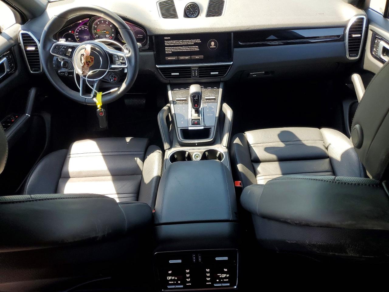 2022 Porsche Cayenne VIN WP1BE2AY8NDA51058 photo 8