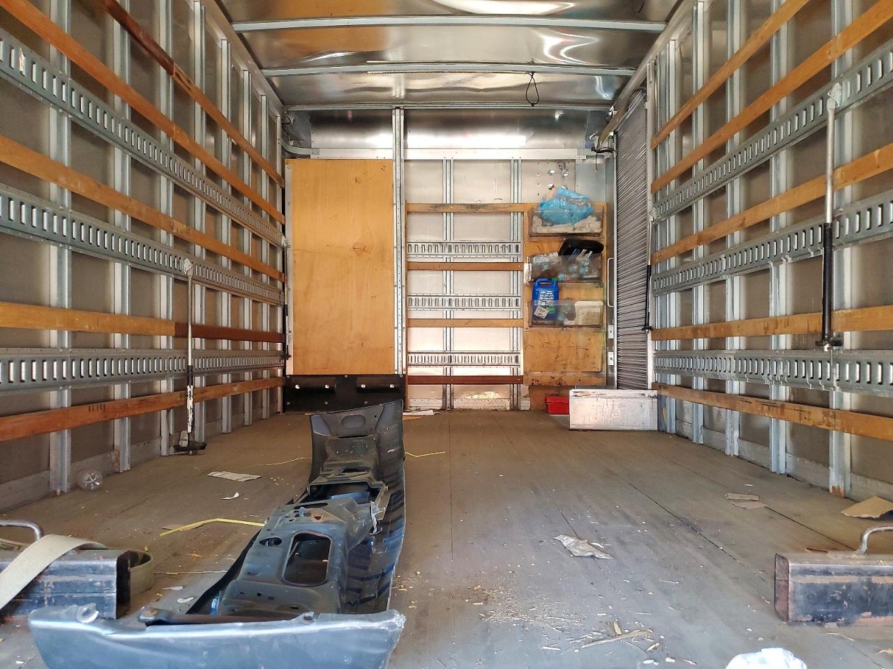 2017 HINO All other VIN JHHSDM2H5HK005814 photo 10