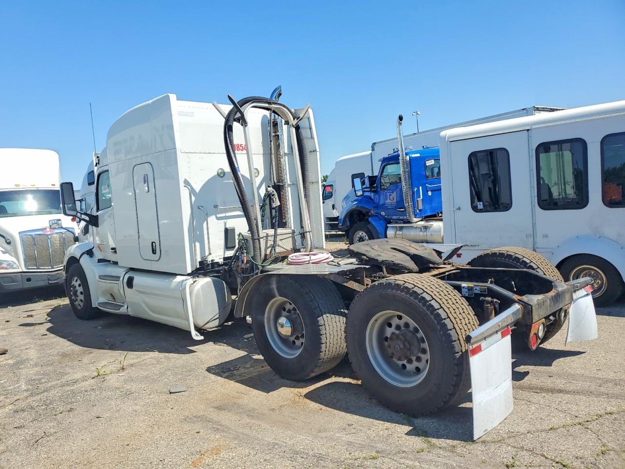 2018 PETERBILT All other VIN 1XPBD49XXJD451627 photo 3