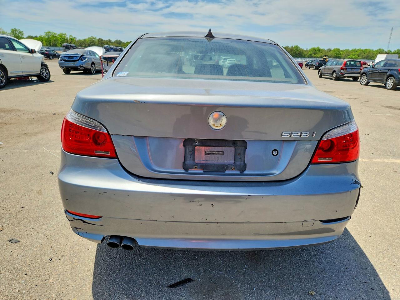 2010 BMW 5 series VIN WBANU5C59AC126126 photo 6