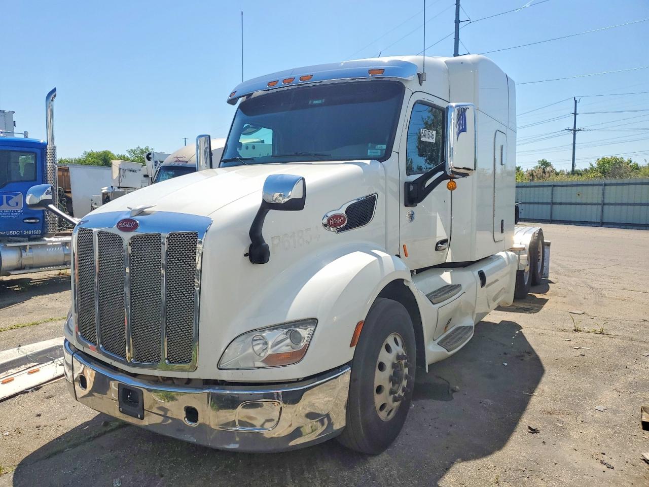 2018 PETERBILT All other VIN 1XPBD49XXJD451627 photo 2