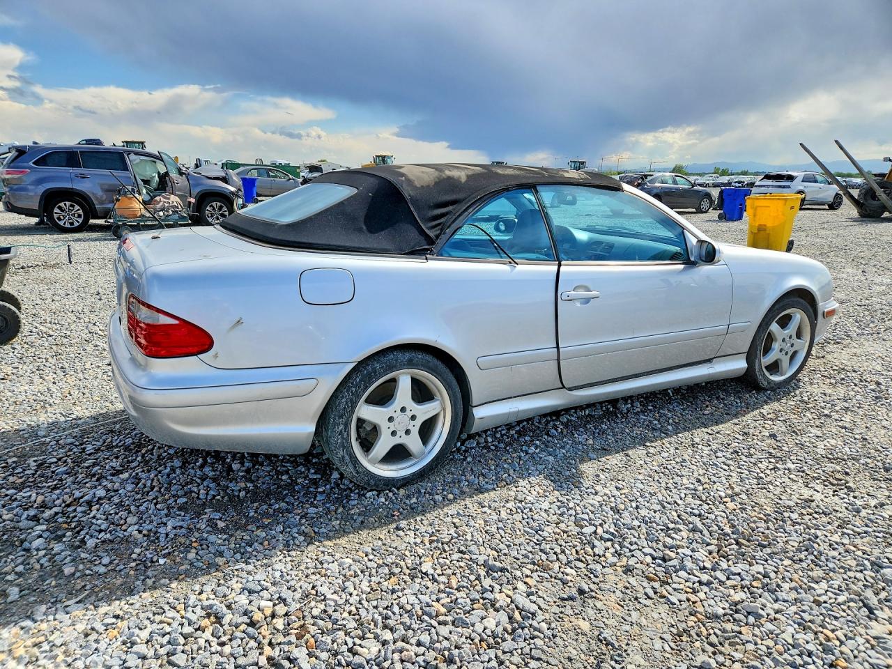2003 Mercedes-Benz Clk-class VIN WDBLK70G43T137439 photo 3